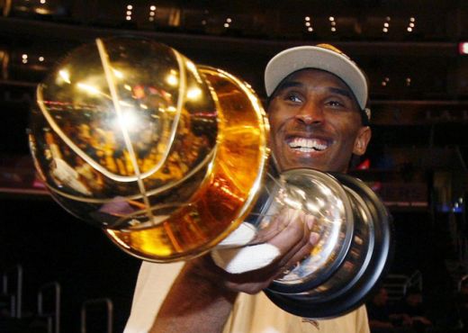 LA Lakers a castigat finala NBA! Bryant MVP: Cum au sarbatorit fanii:_3