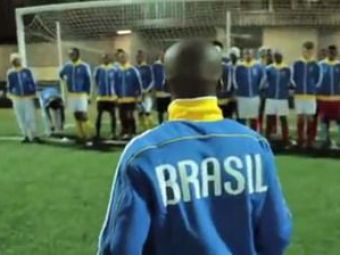 
	VIDEO / Pato JOACA la Mondial! A fost convocat in Soweto Selecao :))
