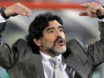 
	Verdictul specialistului! Bote: &quot;Maradona arata ca un caltabos indesat intr-un costum!&quot;

