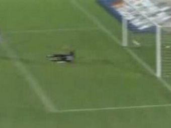 
	VIDEO / IN-CRE-DI-BIL: Uruguayanul Larrionda a comis-o si alta data! Iata cum NU a vazut un gol clar al lui Adriano:
