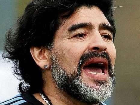 Bild: "Maradona, antrenor sau marioneta?" Cele mai nebune reactii de la Mondiale:_5