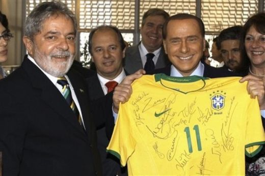POZA ZILEI: Berlusconi s-a dat cu Brazilia!_5