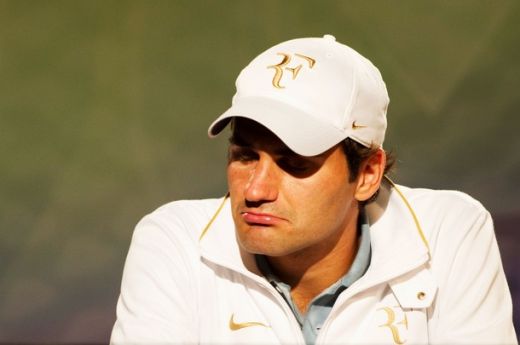 FOTO Federer, cu ochii in lacrimi! A ajuns pe 3 in clasamentul ATP! Vezi ce probleme are!_5