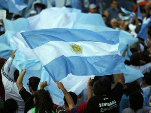 VIDEO "Pentru noi sunteti castigatori!" Isterie la revenirea Argentinei! Maradona, tratat ca un erou!_7