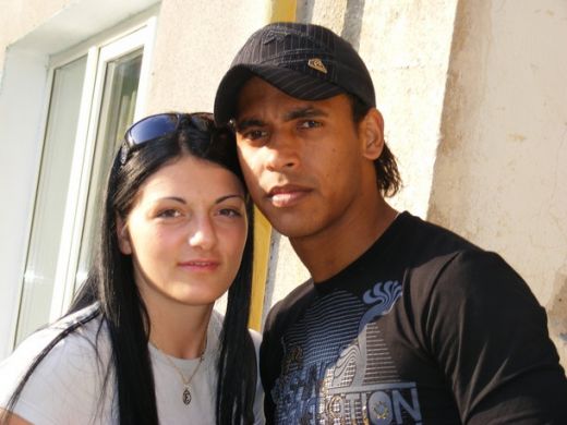 Primul pas pentru naturalizarea lui Eric la nationala Romaniei: s-a logodit cu handbalista Cosmina Dancu! FOTO_11