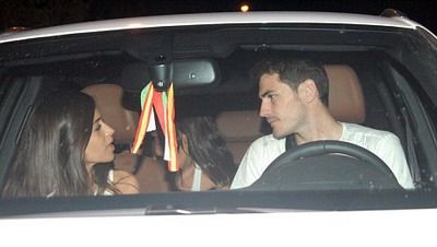 FOTO: Sara Carbonero si Iker Casillas, TANDRETURI in masina dupa o cina intima la Madrid!_7