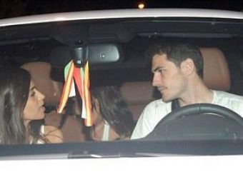 
	FOTO: Sara Carbonero si Iker Casillas, TANDRETURI in masina dupa o cina intima la Madrid!
