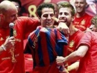 
	Se mai intoarce Fabregas la Arsenal? Cum isi cere scuze fanilor dupa ce a imbracat tricoul Barcelonei
