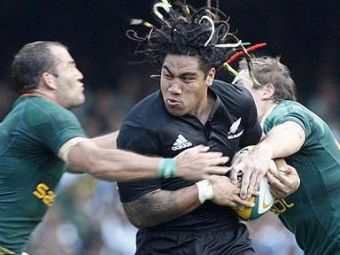
	Gramada cere varf! Cum va intra Noua Zeelanda in istorie dupa meciul cu Africa de Sud!
