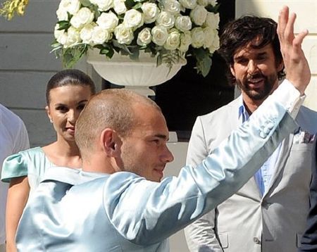 VIDEO / Sneijder a avut o nunta de VIS cu frumoasa Yolanthe! Vezi cum s-au imbracat Chivu si Adelina:_2
