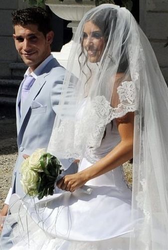 VIDEO / Sneijder a avut o nunta de VIS cu frumoasa Yolanthe! Vezi cum s-au imbracat Chivu si Adelina:_31