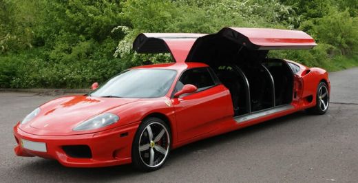 
	FOTO FABULOS! Limuzina Ferrari: Masina pe care nu ti-o permiti nici daca iti vinzi apartamentul!

