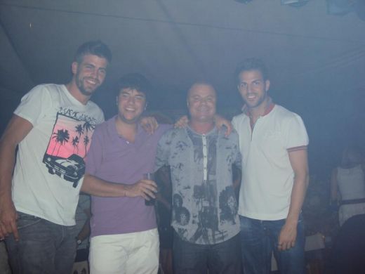 FOTO: Nicu Gheara a dat o SUPER petrecere la Ibiza cu Puyol, Fabregas, Pique si Shakira!_4