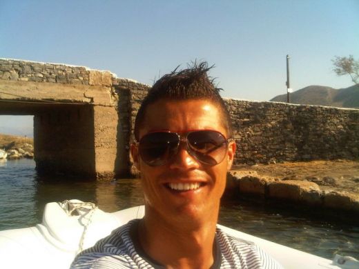 FOTO: Ronaldo si-a incheiat vacanta pe un yacht de lux: "Sunt gata de un an mare!"_3