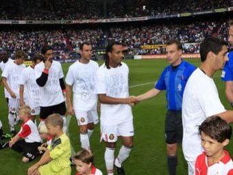 
	Jucatorii de&nbsp;la&nbsp;Real Mallorca au protestat fata de UEFA, la meciul de retragere al lui Van Bronkhorst!
