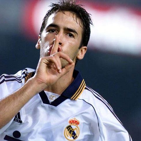 Vezi primul gol marcat de Raul pentru Real Madrid! 22 de poze cu RaulREAL_18