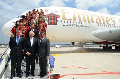 AC Milan Airbus A380 echipament fly emirates Ronaldinho