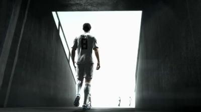 
	VIDEO / S-a lansat FIFA 2011: Kaka este noul erou al jocului!
