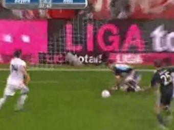 
	Demential!!! Casillas are o dubla interventie la un penalty! VIDEO
