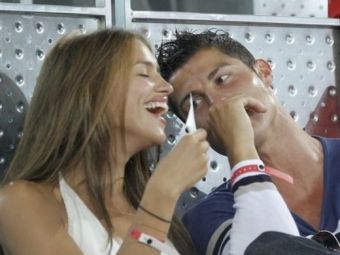 
	FOTO: O inseala Ronaldo pe Irina? Vezi cum s-au distrat cei doi la meciul de baschet dintre SUA si Spania!
