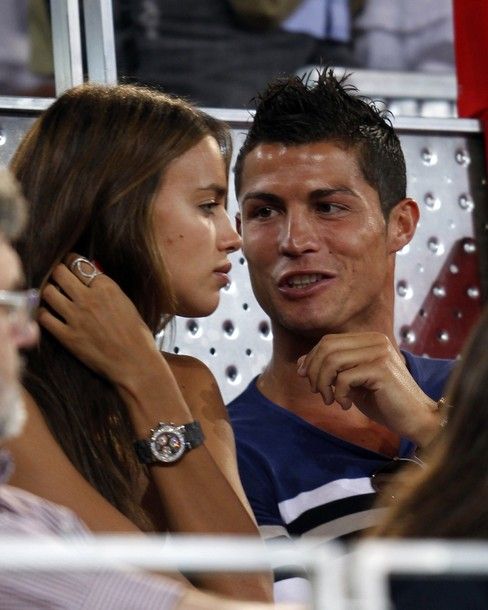 FOTO: O inseala Ronaldo pe Irina? Vezi cum s-au distrat cei doi la meciul de baschet dintre SUA si Spania!_9