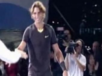 
	VIDEO / Nadal, Federer si Sharapova, DEMONSTRATIE de tenis si mult show!
