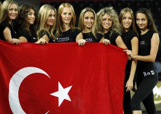 FOTO Senzatie: Cele mai tari majorete din lume sunt la CM de baschet din Turcia_5