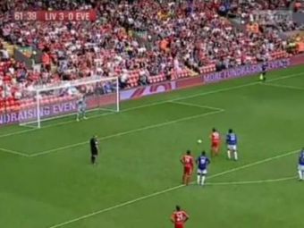 
	VIDEO Cum sa dai autogol din penalty! Vezi secretul lui Carradonna, cel mai iubit jucator de pe Anfield!
