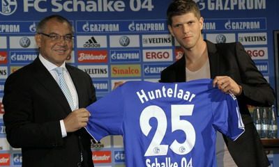 Klaas Jan Huntelaar Ciprian Deac Raul Gonzalez Schalke 04