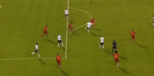 
	VIDEO: Ce NEBUNIE! Rooney, Cassano, Emre sau Muller, cine a dat cea mai tare pasa de gol a saptamanii? Vezi faze geniale
