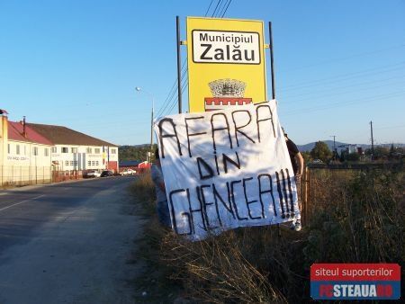 "Pleaca din Ghencea" sau "Not welcome anywhere". Care campanie e mai reusita? FOTO_14