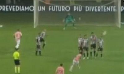 Juve macelarita de Palermo: ce gol de la peste 30 de metri a dat Bovo! VIDEO