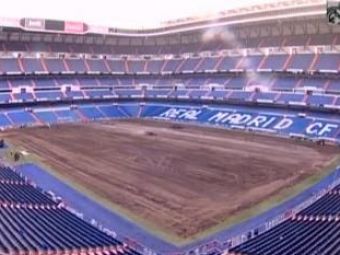 
	VIDEO FAST FORWARD! Real Madrid a schimbat gazonul pe Bernabeu!
