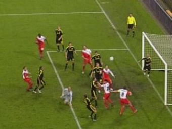 
	VIDEO Nesu l-a ANIHILAT pe Torres! Utrecht, neinvinsa cu Napoli si Liverpool: Utrecht 0-0 Liverpool! Ce face Steaua?

