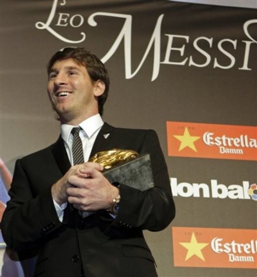 VIDEO / Messi a fost incoronat cel mai bun marcator din Europa! Vezi cu ce ghete va juca!_3