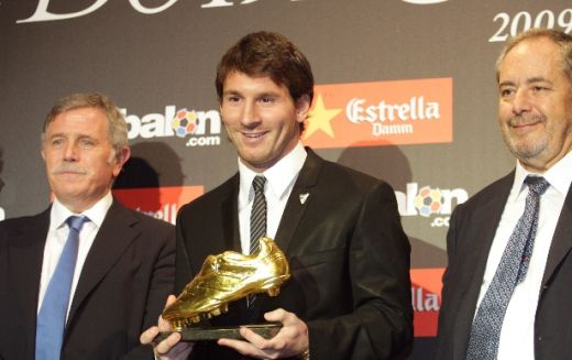VIDEO / Messi a fost incoronat cel mai bun marcator din Europa! Vezi cu ce ghete va juca!_24