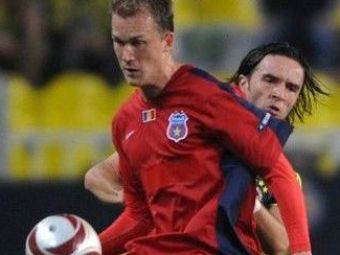 
	Kapetanos il ameninta pe Gigi: pleaca de la Steaua daca primeste amenda!
