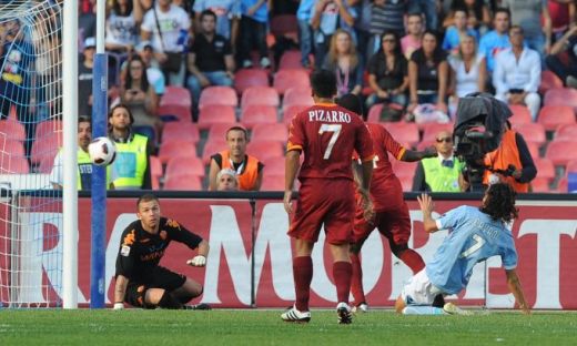 VIDEO: Napoli a prins aripi dupa egalul cu Steaua! Hamsik a lovit din nou! Napoli 2-0 Roma_12