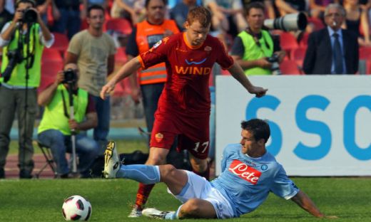VIDEO: Napoli a prins aripi dupa egalul cu Steaua! Hamsik a lovit din nou! Napoli 2-0 Roma_4