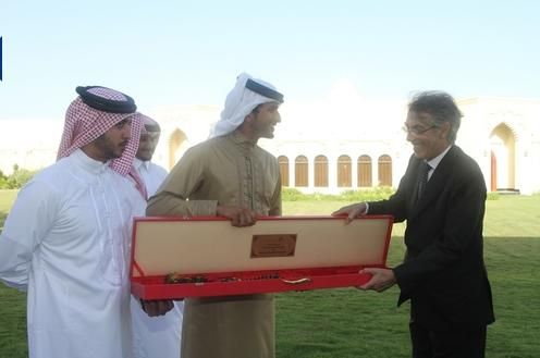 FOTO si VIDEO: Moratti s-a intalnit in Bahrain cu fiul regelui Hamad Al Khalifa! Ce cadouri a primit:_10