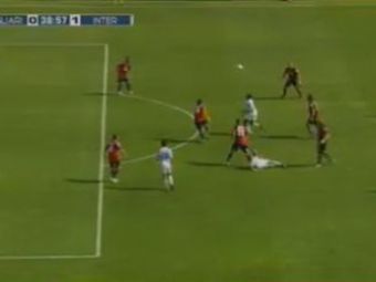 
	Sneijder si Eto&#39;o au facut sah-mat o intreaga defensiva! Gol fantastic al lui Eto&#39;o din afara careului! VIDEO
