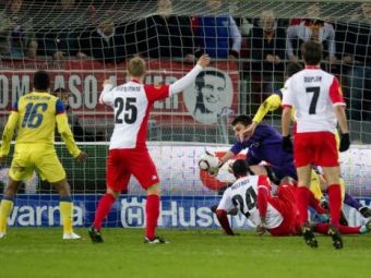 
	Presa olandeza: &quot;Utrecht scapa victoria printre degete, Steaua reintra in cursa calificarii!&quot;
