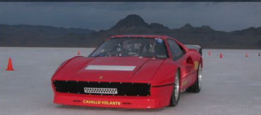 
	VIDEO Bugatti e istorie! Un Ferrari din anii &#39;80 e cea mai rapida masina din lume: A atins 440 KM/H!
