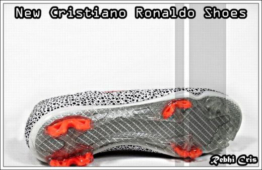 FOTO Sunt ASTEA noile ghete ale lui Cristiano Ronaldo?_5