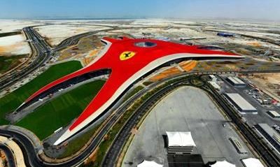FOTO SI VIDEO: S-a deschis Ferrari World! Vezi cel mai tare parc de distractii acoperit din lume!_23