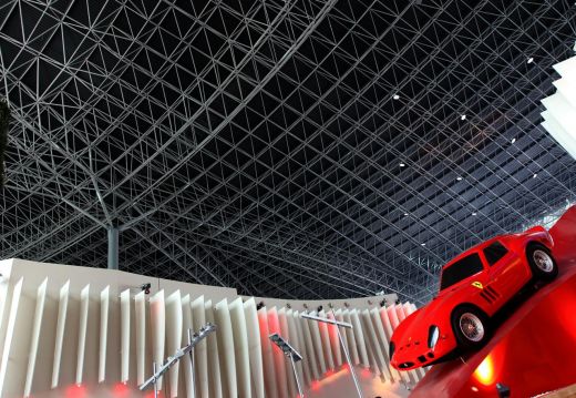 FOTO SI VIDEO: S-a deschis Ferrari World! Vezi cel mai tare parc de distractii acoperit din lume!_4