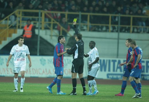 Steaua pierde primul episod din 'Bati sau Mori' Bistrita 1-0 Steaua! Vezi imagini de la meci!_28