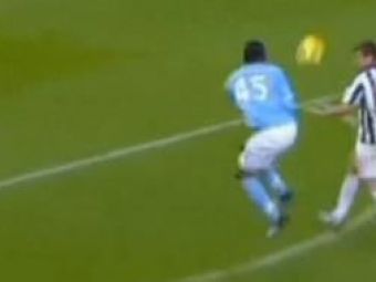 
	VIDEO Tamas, UMILIT de Super Mario Balotelli! Vezi cum a gresit la golul lui Manchester City!
