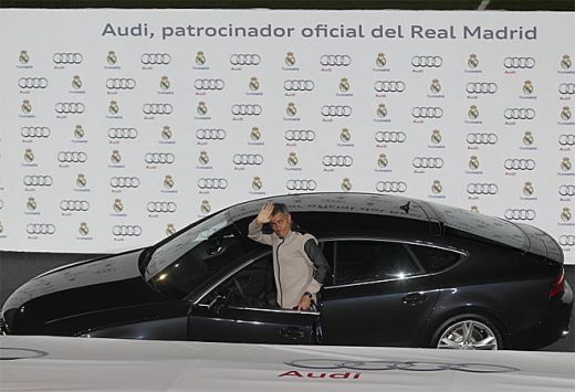 Cristiano, cel mai smecher din PARCARE la Real: a primit o masina mai scumpa decat a lui Jose Mourinho! :)_3