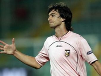 
	Cum face Palermo bani pentru Gardos? Il vinde pe Pastore cu 60 de milioane de euro!:)
